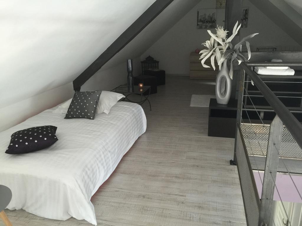 Loft P'Tite Pomme Azay Le Rideau Apartment Exterior foto